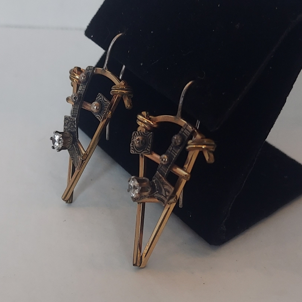 Unique Triangular Cubic Zirconia Dangle Earrings - image 5